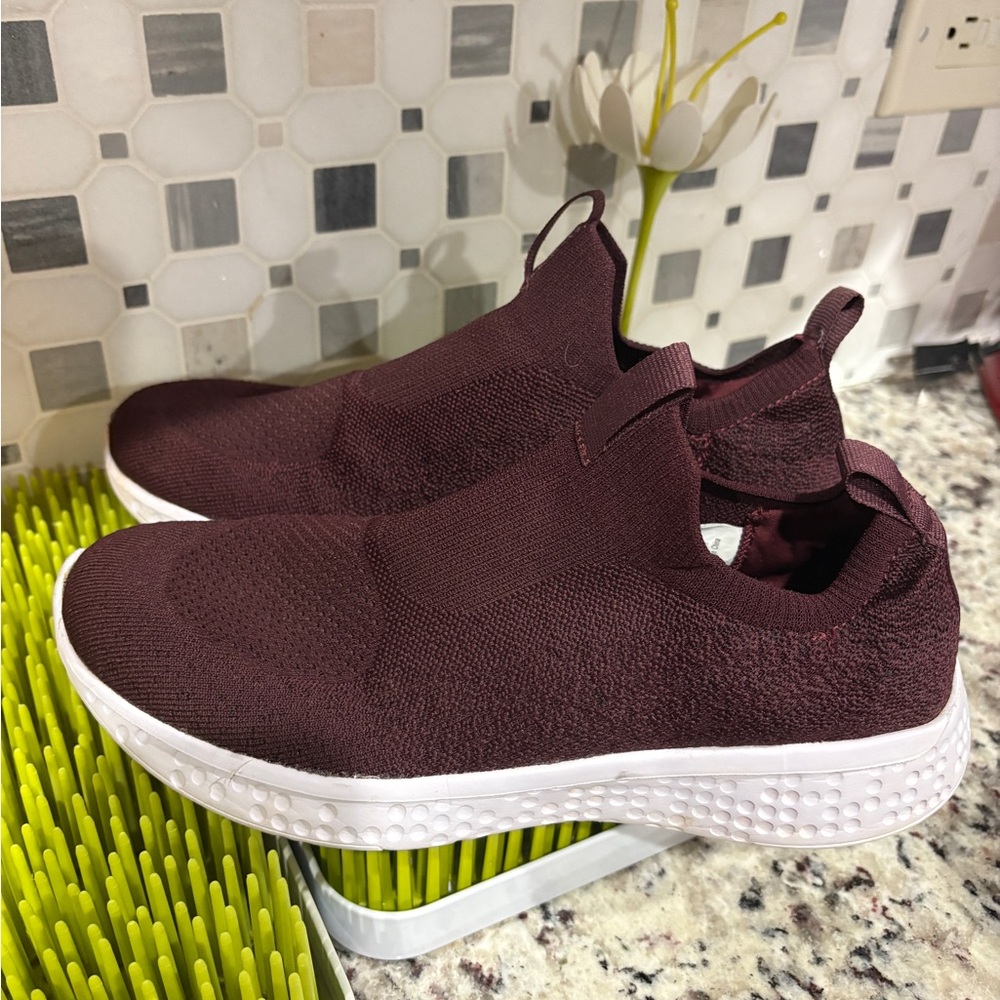 Women's Avia Burgundy Memory Foam Slip-On Sneakers - Picture 6 of 10